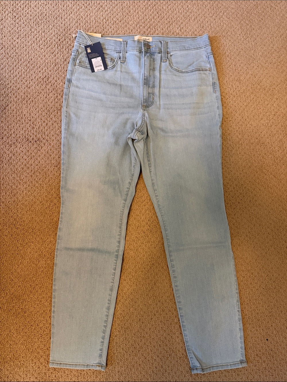 Universal Thread Light Blue Women's Skinny Jeans